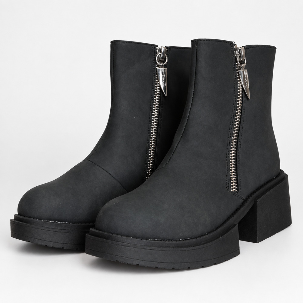 Seven7 Vault Women's 9 Black Zip Platform Ankle Boots 2130 New in Box
